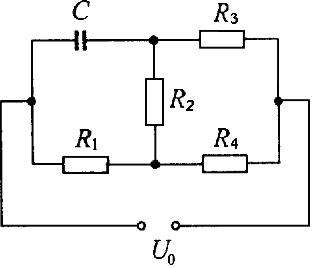 Схема из резисторов и конденсатора подключена к источнику напряжения